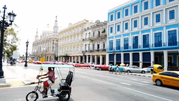 Avana Cuba Circa Maggio 2022 Old Classic Cars Parking Driving — Video Stock