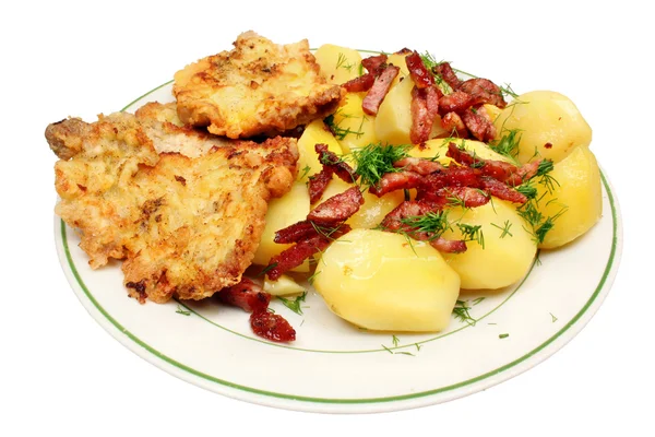 Kızarmış domuz pirzolası patates ile