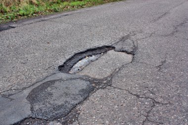 kötü yol
