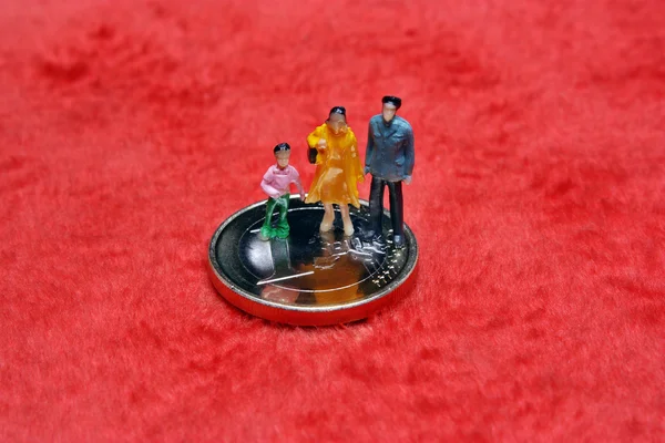 Figura familia miniatura — Foto de Stock