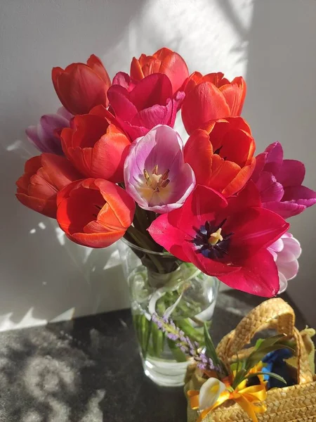 Аромат Свежих Тюльпанов Вазе — стоковое фото