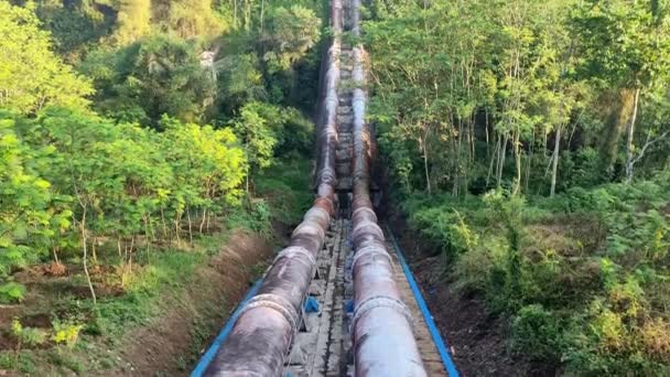 Shipon Pipes Aqueduct Used Drain Water One Cliff Another Making — Vídeo de Stock