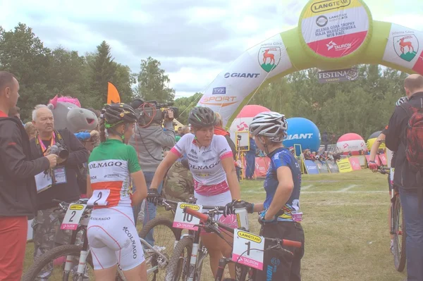 Jelenia Gora, Polonya, 30 Haziran 2013 - Maja Wloszczowska Mtb, Kategori genç Çift kadınlar