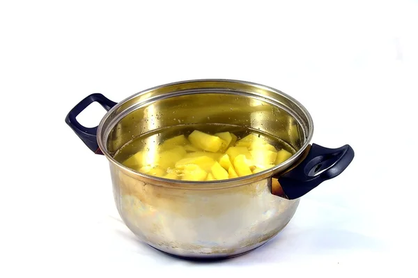 Patates soyma — Stok fotoğraf