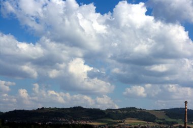 Dağ ve orman penceresinde göster