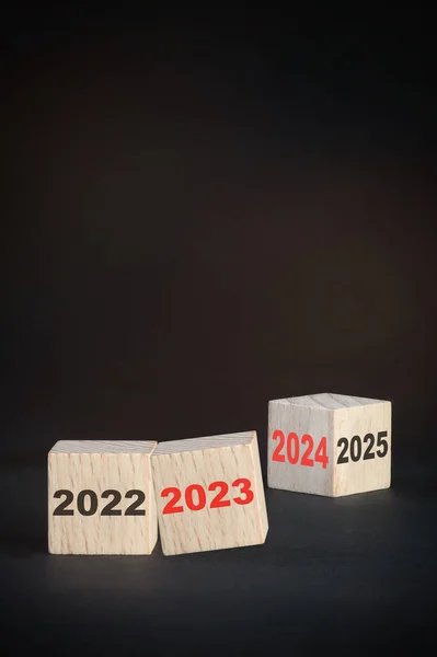 Νέο Έτος 2022 2023 2024 Και 2025 Γραμμένο Ξύλινα Κύβους — Φωτογραφία Αρχείου