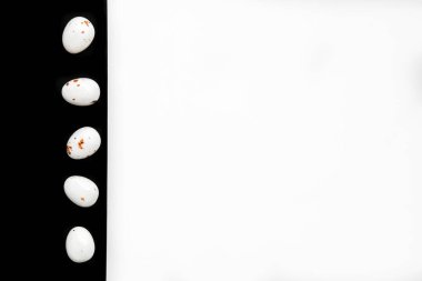 Yumurtalı Paskalya kompozisyonu.