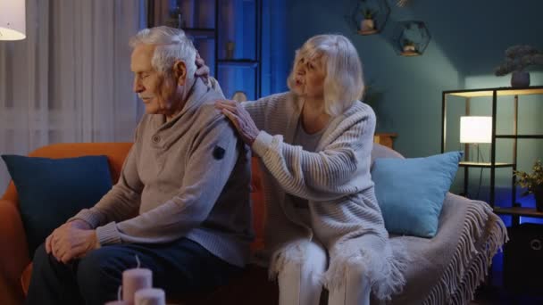 Senior Man Sit With Wife Indoors Feels Upset, Potency Health Problems, Crisis, Impotence, Disease — Stock Video