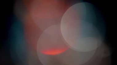 Işık sızıntısı 4K görüntü, mercek parıltısı bokeh örtüleri, alev arka planı, Flash ışınları etkisi
