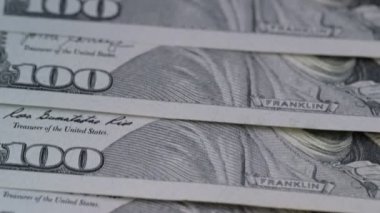 Macro çok sayıda 100 Amerikan doları, nakit para banknotları, 100 USD, finans ve yatırım