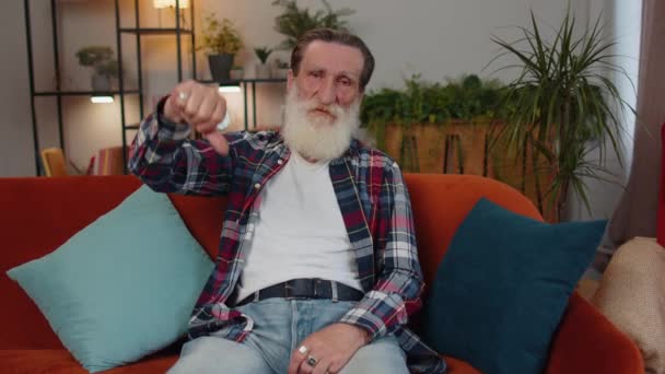 Dislike Upset Senior Old Grandfather Showing Thumbs Sign Gesture Expressing — Stock Video