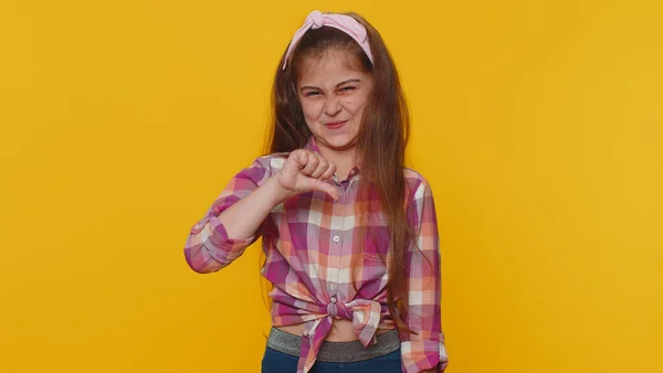 Dislike Upset Young Preteen Child Girl Kid Showing Thumbs Sign — Stockfoto