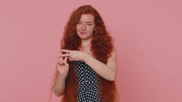 Hashtag Cheerful Redhead Young Woman Showing Hashtag Symbol Hands Likes — 图库视频影像