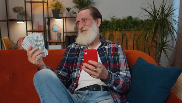 Planning Family Budget Smiling Senior Old Grandfather Counting Money Cash — Photo