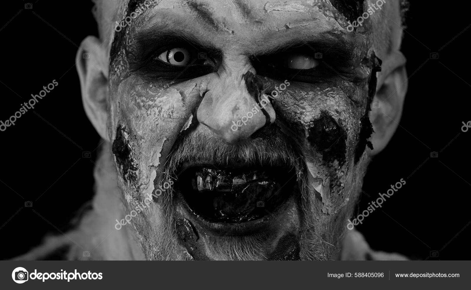 Close Rosto Homem Zumbi Com Maquiagem Com Feridas Falsas Cicatrizes —  Fotografias de Stock © efurorstudio #588405096