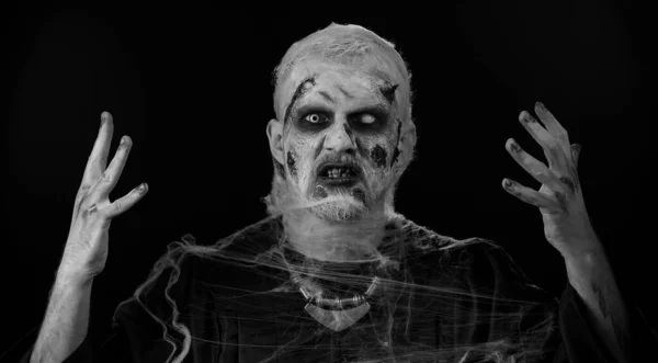 Portré Baljós Ember Karneváli Jelmezben Halloween Őrült Zombi Véres Sebhelyek — Stock Fotó