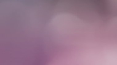 Işık sızıntısı 4K görüntüsü. Lens parlaklığı bokeh örtüleri, yanan alev arka planı. Görüntülerinizi birleştirmek, videoyu biçimlendirmek, dönüşümleri sağlamak için. Odaklanmış lamba flaş ışını etkisi. Işık titreşimleri ve ışıltı