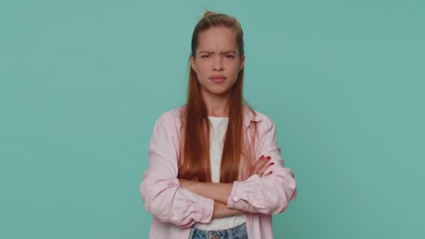 Dissatisfied Pretty Teenager Girl Asking Reason Failure Expressing Disbelief Irritation — Stockvideo
