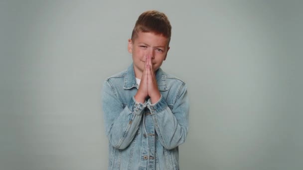Please God Help Toddler Boy Praying Looking Upward Making Wish — Videoclip de stoc
