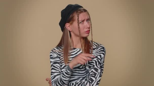 Upset Displeased Young Woman Shakes Finger Saying Careful Scolding Giving — Stock video