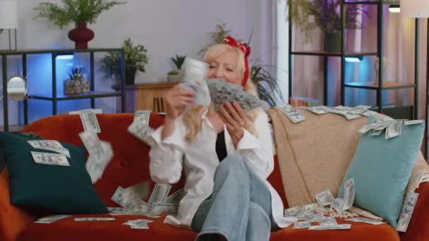 Successful Happy Rich Business Senior Old Woman Counting Money Cheering — Stock Video