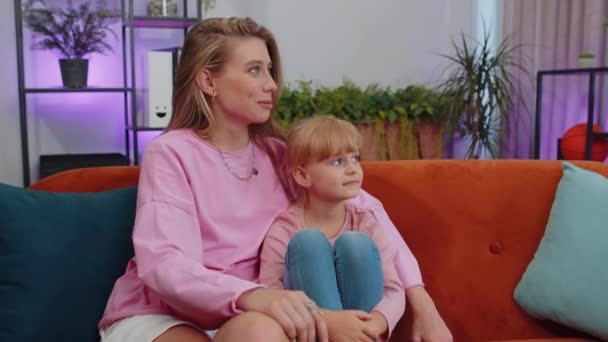 Young Loving Woman Mom Talking Little Daughter Toddler Together Couch — Video