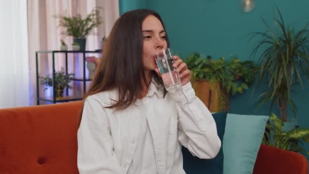 Portrait Thirsty Lovely Girl Sitting Indoors Holding Glass Natural Aqua — Vídeos de Stock