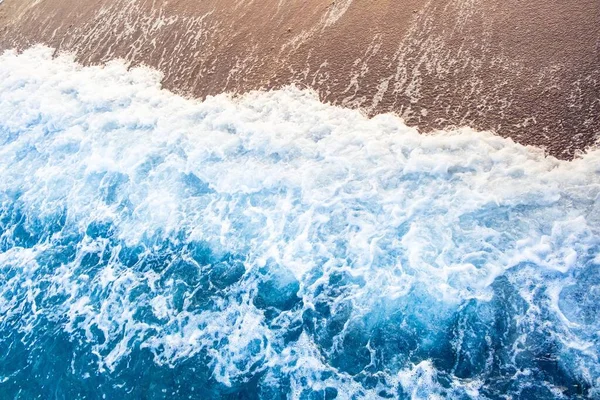 Sahil kıyısı, deniz, kum. doğa kıyısı