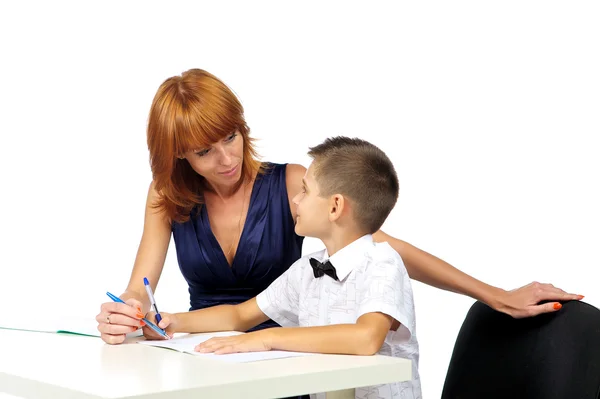 Lehrer hilft dem Schüler — Stockfoto