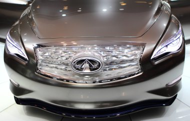 Infiniti konsept otomobil