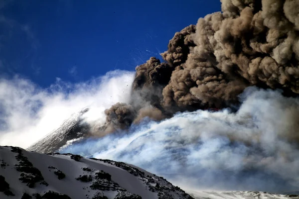 Paroxismo del Etna 3 de abril de 2013 —  Fotos de Stock