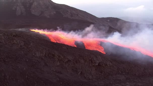 Caudal de lava Etna — Vídeo de stock