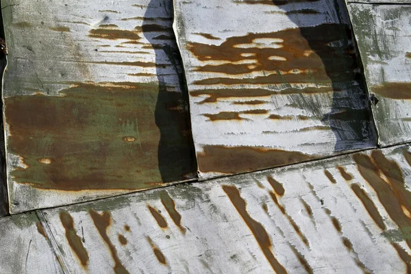 Paslı çatı çelik levhalar — Stok fotoğraf
