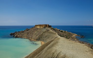 Malta doğa, malta, Malta, Malta manzara mavi gri renkli deniz güneşli, Malta Adası doğa doğal görünümünü ve hill ile Ramla Bay kayalıklarla