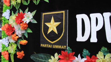 Ummat Partisi 'nin (Partai Ummat) 6 Kasım 2021' de Endonezya 'daki siyasi partisinin sembolü.