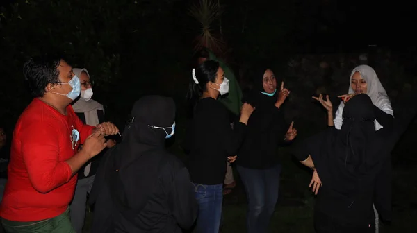 Group People Enjoying Music Field Dancing Joking Together Night Salatiga — Stock Photo, Image