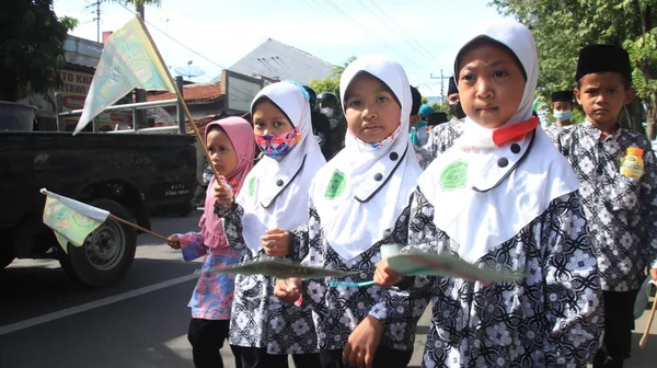 Moslim Studentenparade Attractie Ter Herdenking Van Islamitische Religieuze Dag Pekalongan — Stockfoto