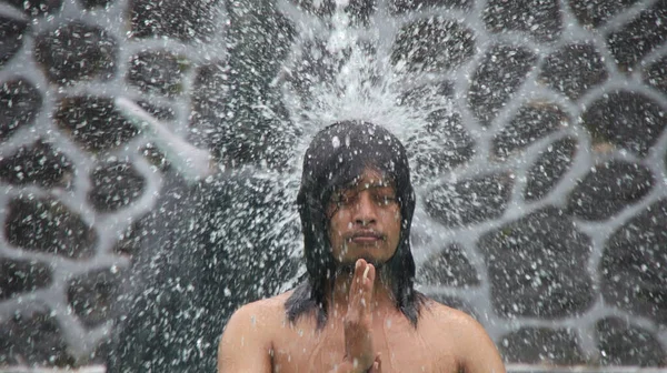 Man Taking Shower Outdoor Shower Ritual Bathing Holy Water Man — стоковое фото