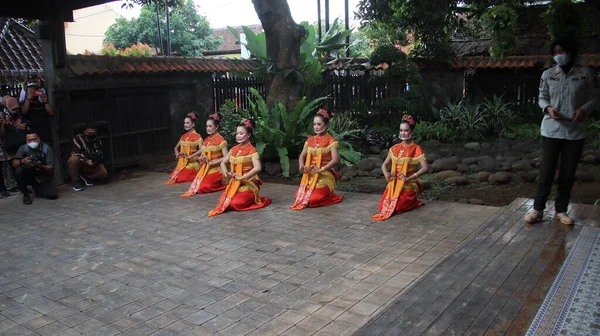 Photo Documentation Javanese Traditional Dancer Dancing Batik Dance Pekalongan Indonesia — Photo
