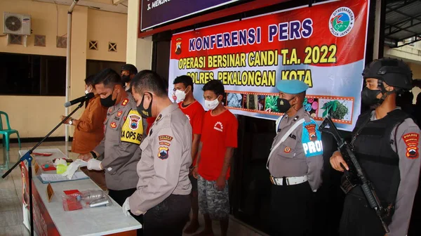Police Arrest Criminals Questioning Pekalongan Indonesia July 2022 — Stockfoto