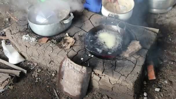 Pawon Traditional Kitchen Central Java Using Wood Fired Stoves — Vídeo de Stock