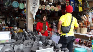 Tourists while shopping at the people's market, Yogyakarta, Indonesia July 20, 2022