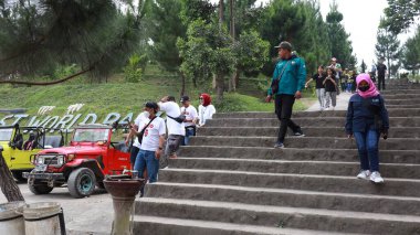 Tourists while shopping at the people's market, Yogyakarta, Indonesia July 20, 2022