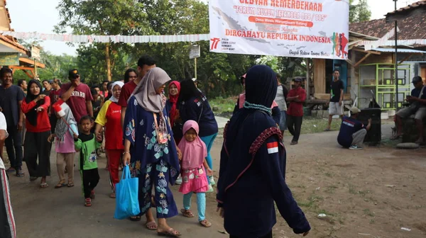 Jalan Sehat Walk Arround Village Radition Celebrating Indonesian Independence Day — Stockfoto