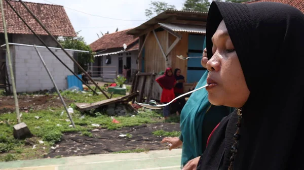 Portrait Indonesian Spoon Marbles Race Independence Day Batang Indonesia August —  Fotos de Stock