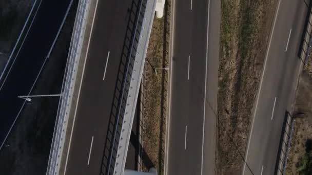 Een Grote Wegkruising Genomen Uit Lucht Een Heldere Dag — Stockvideo