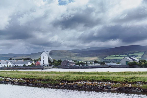 アイルランドのケリー郡のディングル半島のBlennerville風車の景色 高品質の写真 — ストック写真