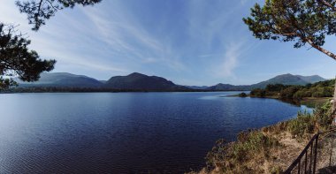 Muckross Gölü kıyısı, Killarney Ulusal Parkı, Kerry ilçesi, İrlanda. Yüksek kalite fotoğraf