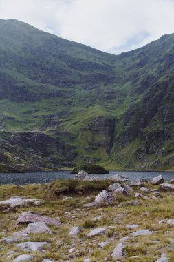 Resimler Carrauntoohil, Killarney co Kerry Ireland 'dan, güneşli bir gün, 17 Ağustos 2022. Yüksek kalite fotoğraf
