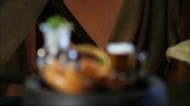 bira ve bira maddeler bir müzede sergi